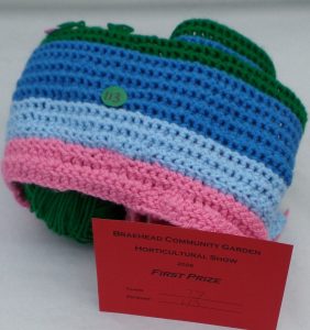 77 - A crochet item