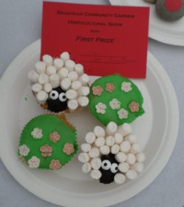 91 - 11-16 - Iced Cupcakes